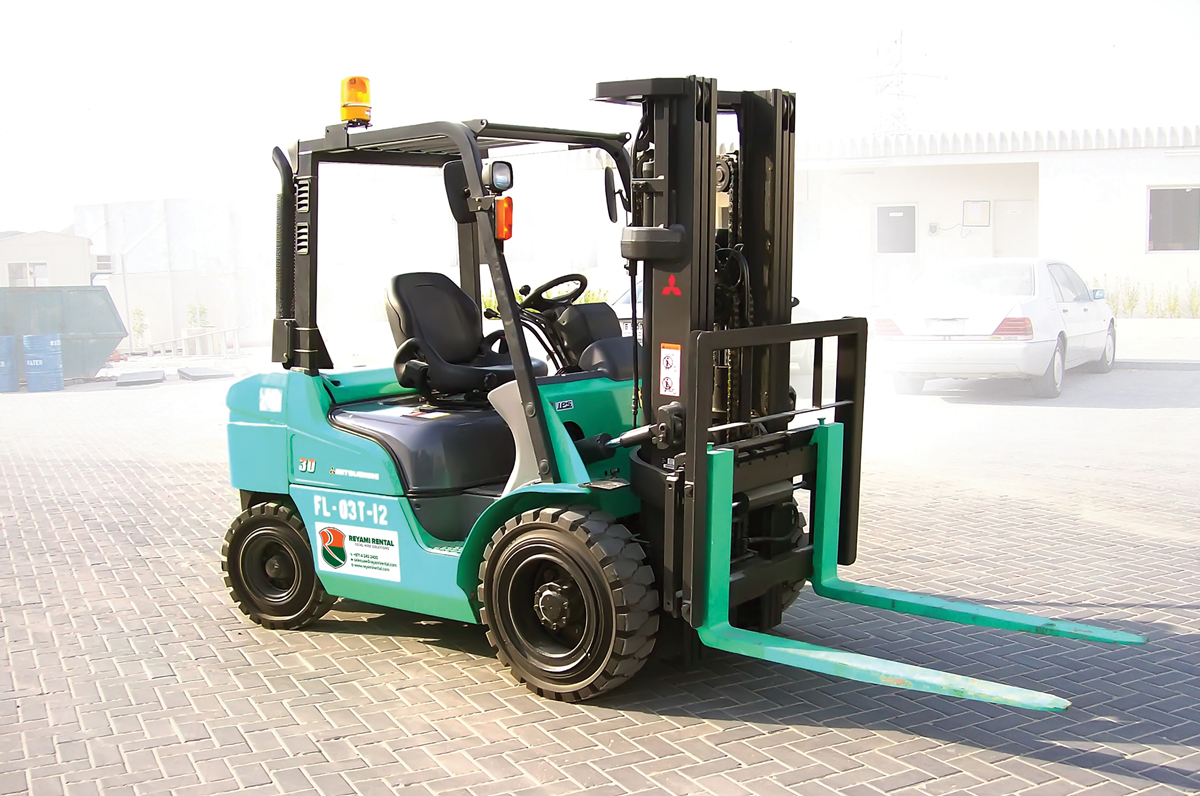 Renting a Forklift in Dubai